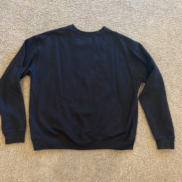 LOONEY TUNES XL SWEATSHIRT! - Picture 4 of 4